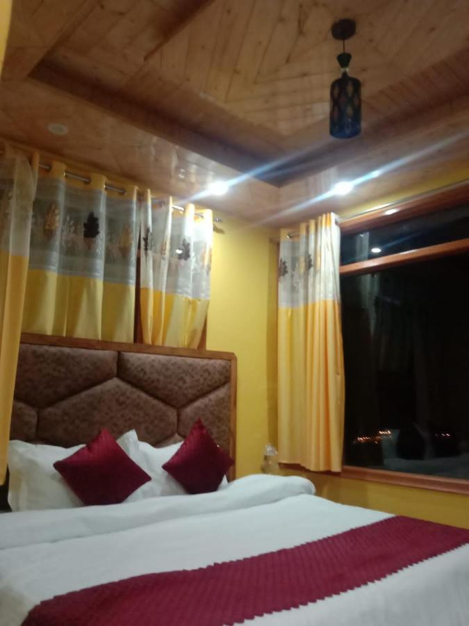 Floret Sojourn Hotel Shimla Exterior photo
