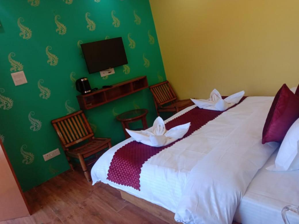 Floret Sojourn Hotel Shimla Exterior photo